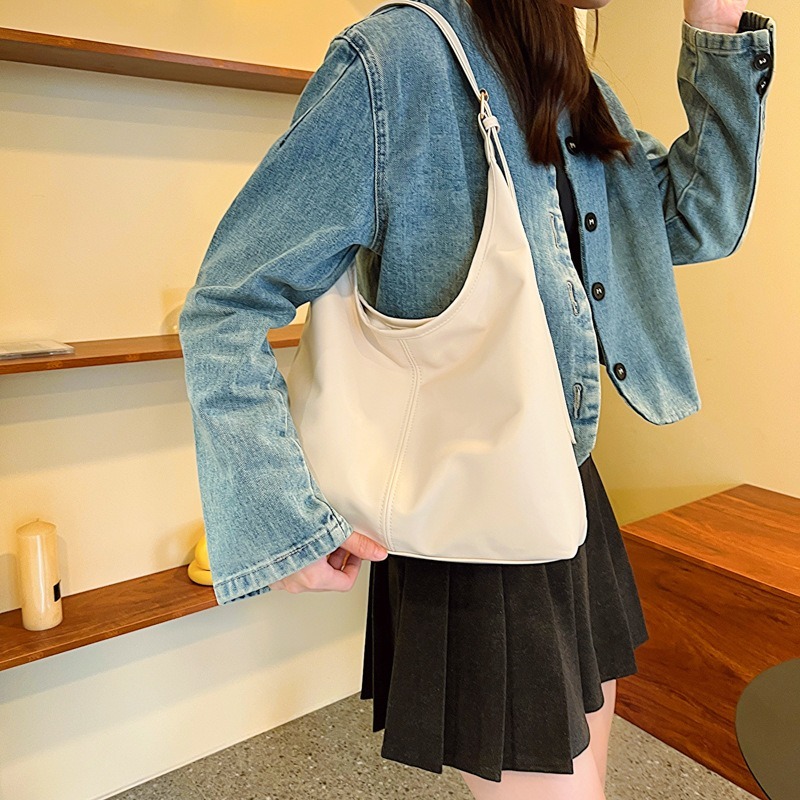 Soft Faux Leather Shoulder Hob - Leatherwork Workshop recension och pris