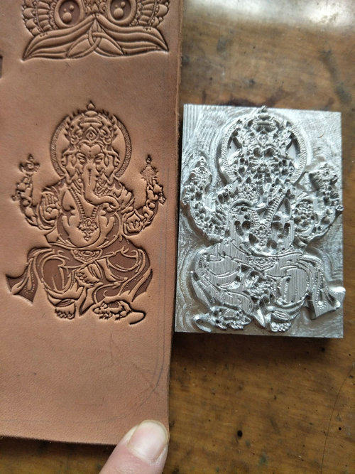 3D Gourd-shaped Leather Emboss - Leatherwork Flowers recension och pris