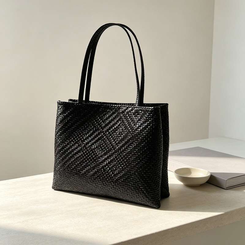 Mendy Genuine Leather Woven Pi - Leatherwork Workshop recension och pris