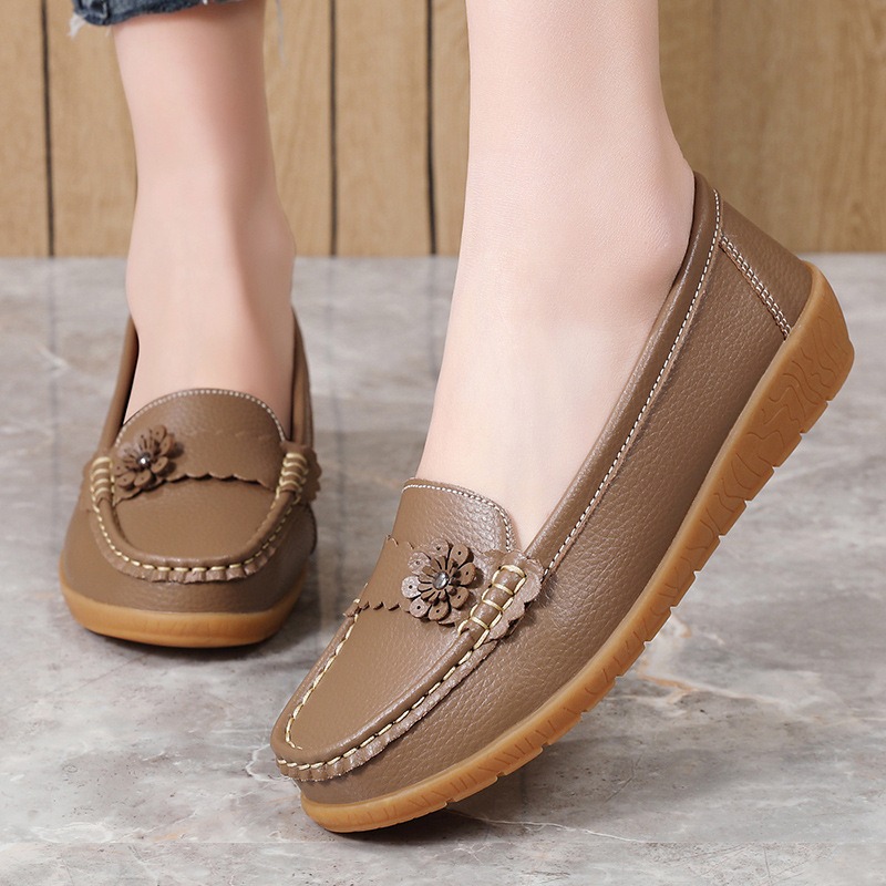 Women's Moccasins Solid Color  - Leatherwork Flowers recension och pris