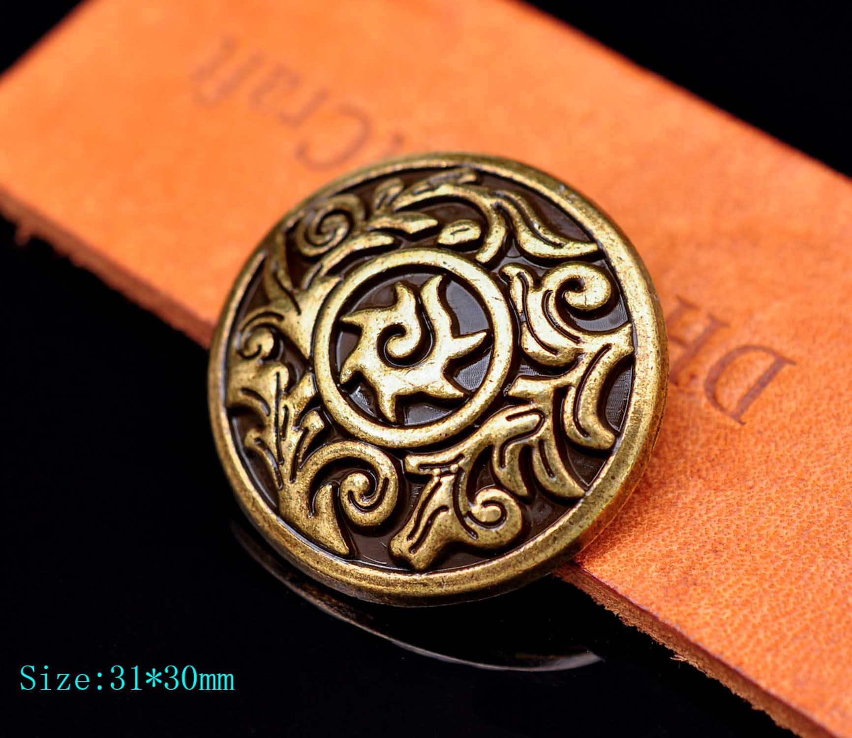 10PC 31*30MM Trabal BRASS SUN  - Leatherwork Flowers recension och pris