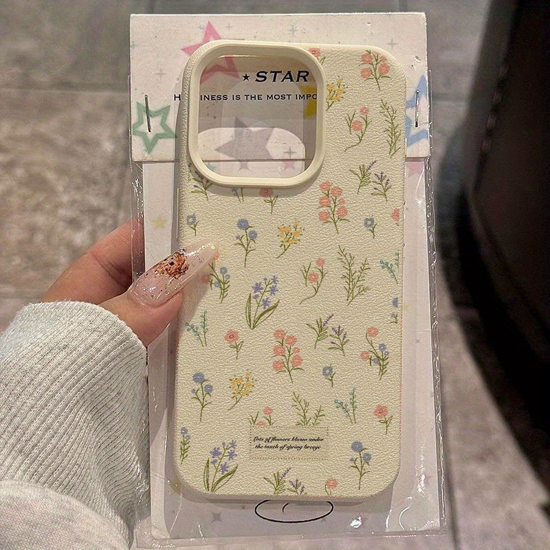 Pink Blue Floral Art Pattern L - Leather X recension och pris